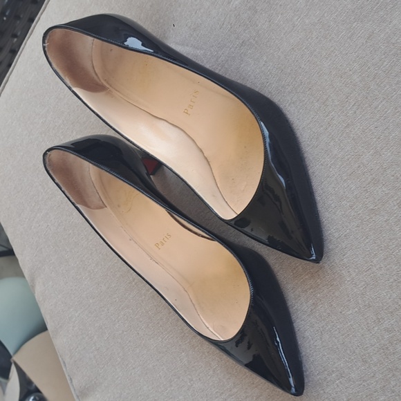 FINAL PRICE Luoboutin black kitten heals 37.5 - Picture 3 of 9